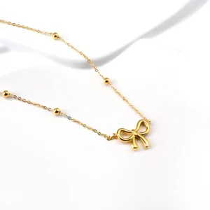 Bow necklace