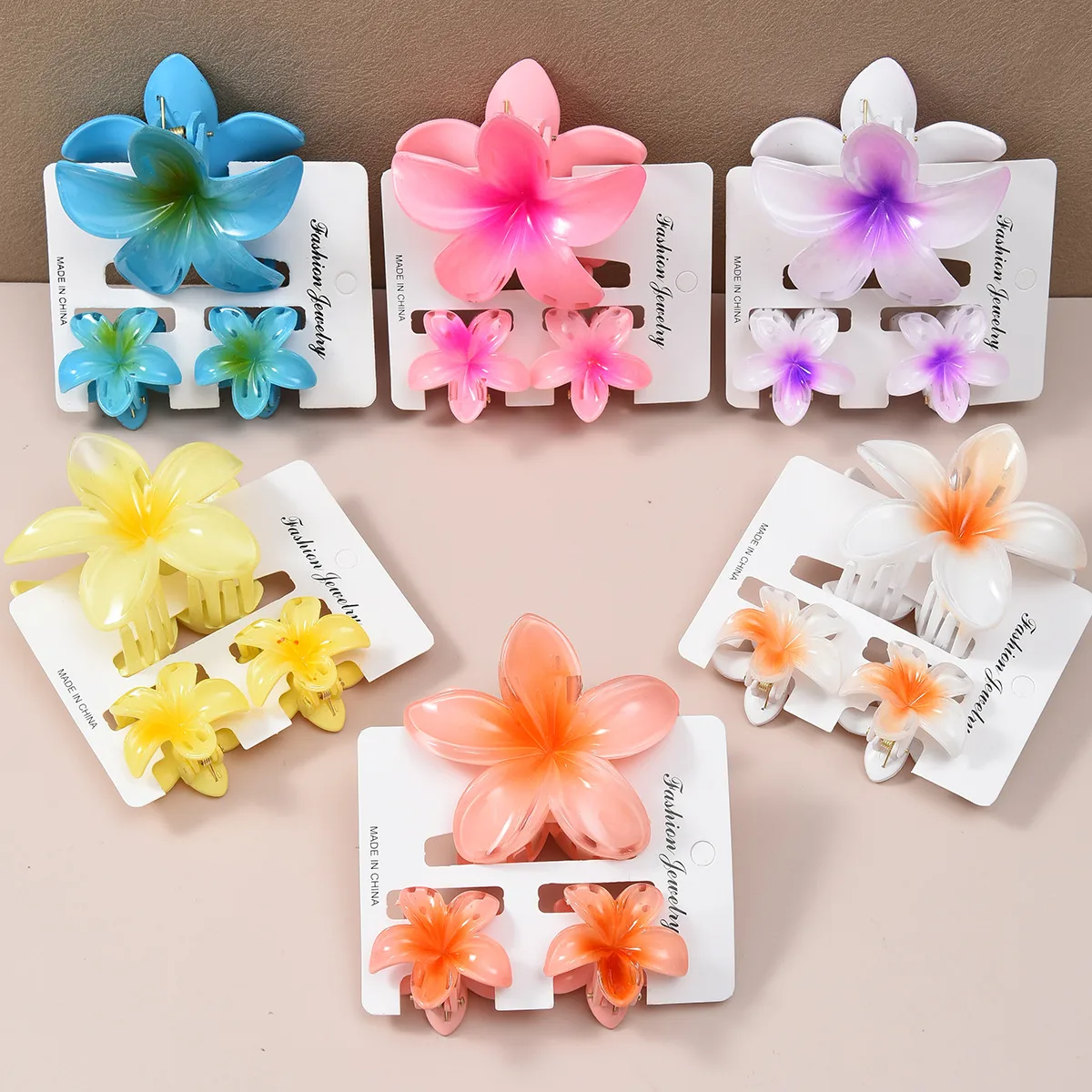 Flower Claw Clip - Image 3